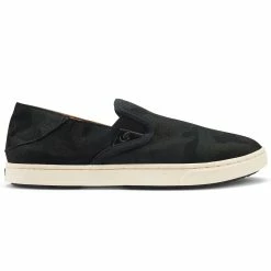 OluKai Women's Pehuea Pai Casual Shoes