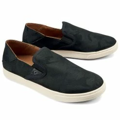 OluKai Women's Pehuea Pai Casual Shoes -SANDALS & FLIP-FLOPS SHOP 7b97c0b8 882a 49bb 8e4c 6d0f614ffa65