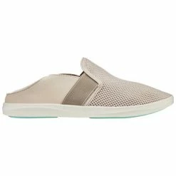 OluKai Women's Hale'iwa Casual Shoes -SANDALS & FLIP-FLOPS SHOP 932e5013 8b13 44ac a89c 7f559c9fe88b