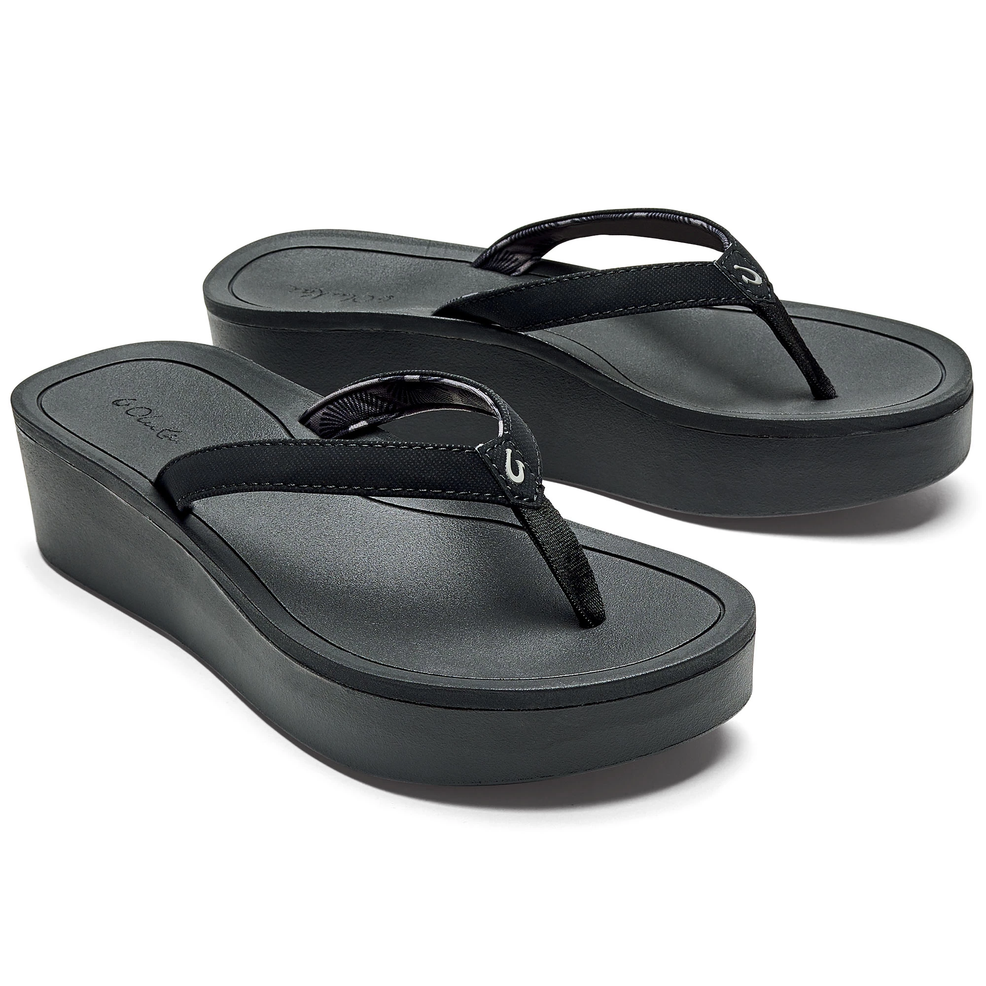 Olukai Women's Pi'o Lua Casual Sandals 1 Olukai Women's Pi'o Lua Casual Sandals