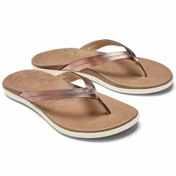 OluKai Women's Honu Sandals